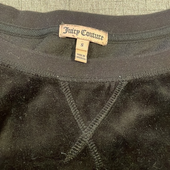 Juicy couture off shoulder velour top - Picture 2 of 5